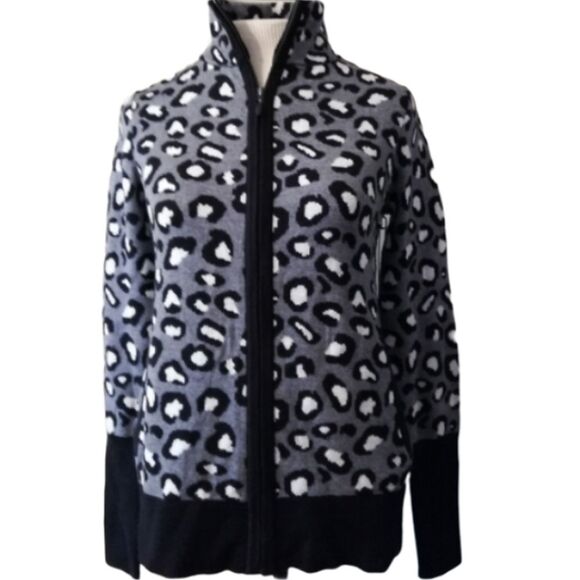 NWT Rachel Zoe Animal Print Leopard Zip down Cardigan Sweater - Picture 3 of 13